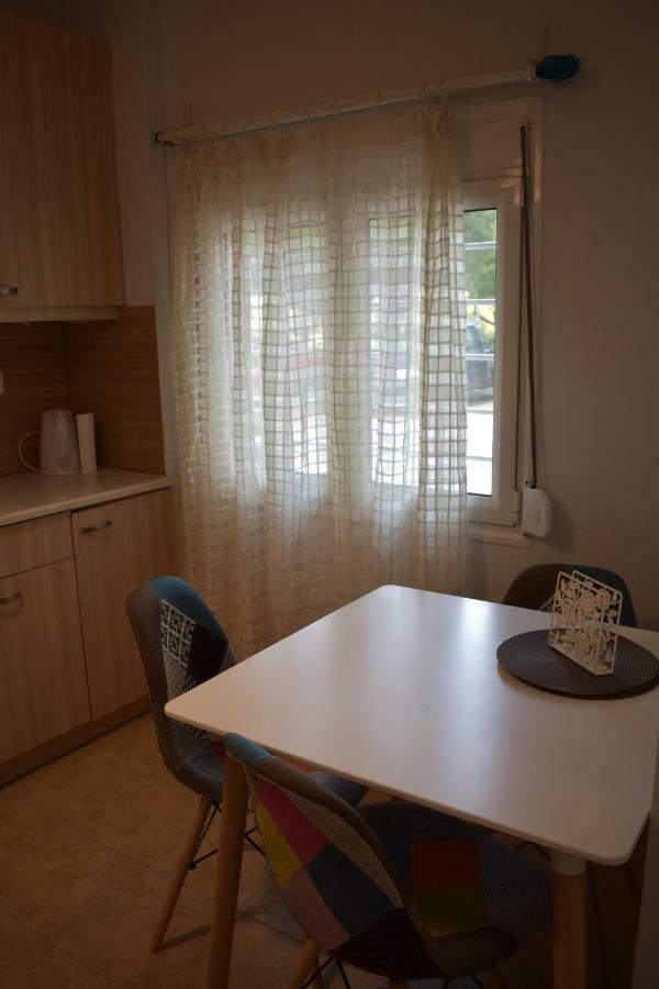 Cozy Apartment In Central Athens Atenas Exterior foto